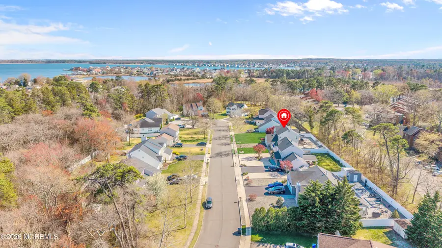 82 Moonlight Court, Toms River, NJ 08753 - #3