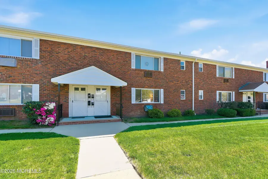 3 Myrtle Avenue #A, Eatontown, NJ 07724 - #2