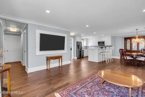 119 Walnut Drive, Spring Lake Heights, NJ 07762