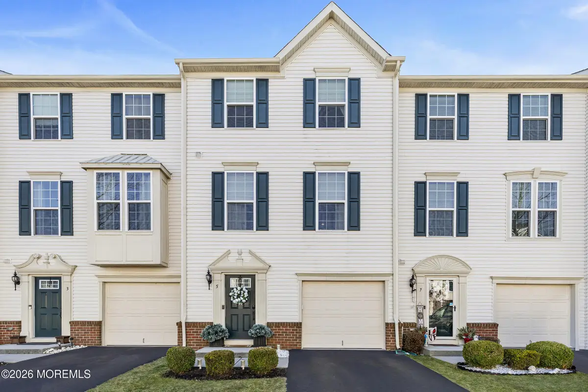 5 Jake Drive, Tinton Falls, NJ 07712 - #1