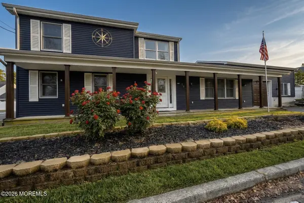 28 Duchess Avenue, Middletown, NJ 07748