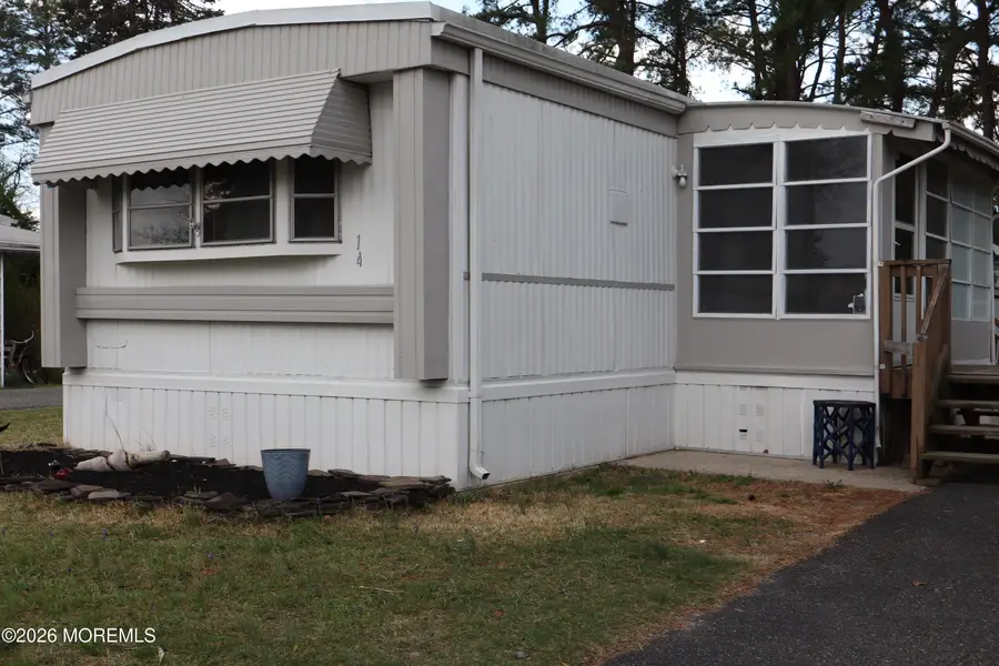 14 Kingfisher Way, Whiting, NJ 08759 - #2