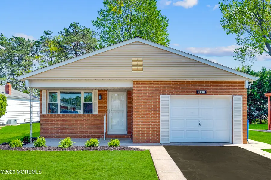 47 Normanton Court, Toms River, NJ 08757 - #3