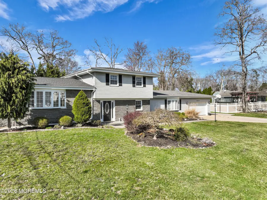 910 Somerset Drive, Toms River, NJ 08753 - #2