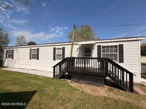 112 Woodside Road, New Egypt, NJ 08533