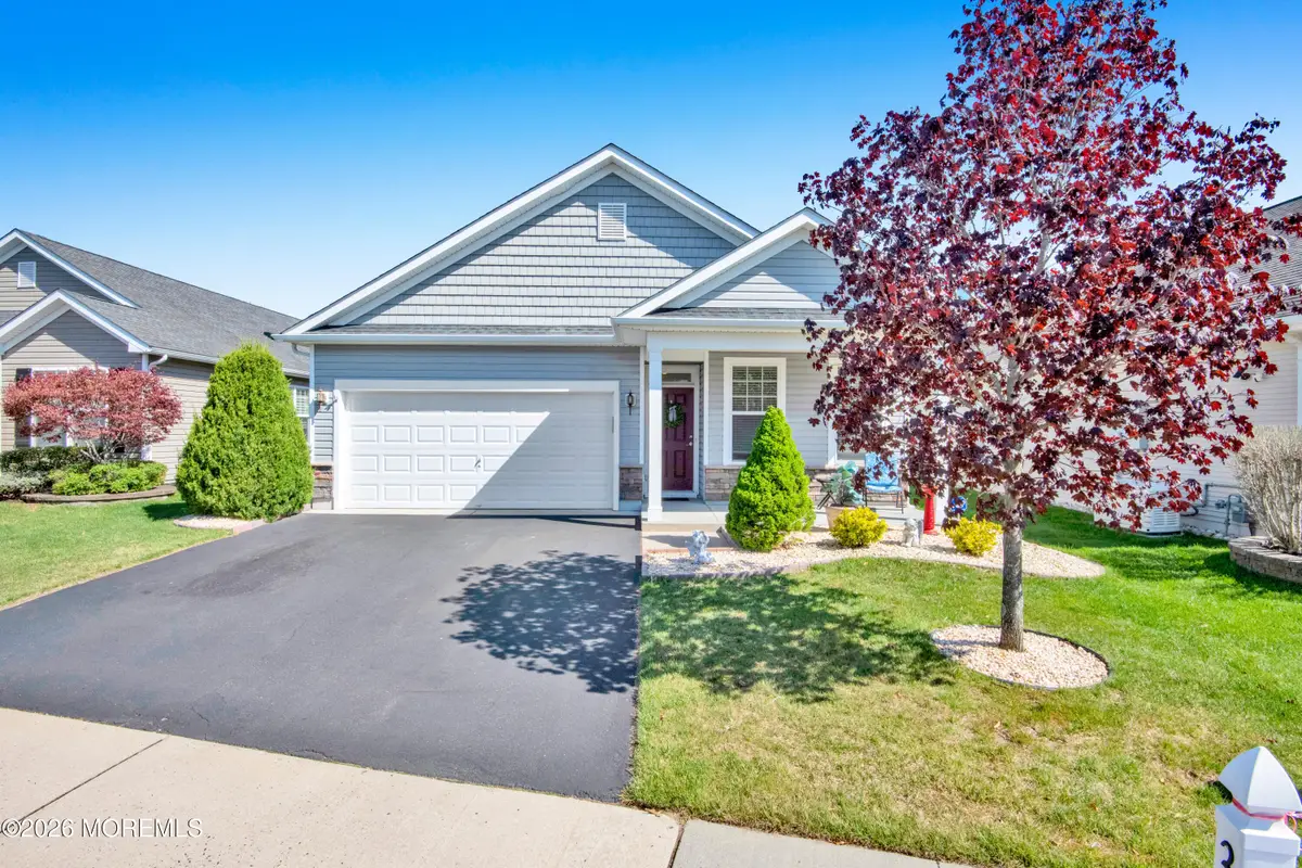 31 Heath Lane, Jackson, NJ 08527 - #1