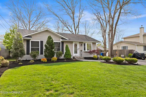 139 Bosun Avenue, Manahawkin, NJ 08050