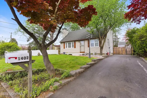 1402 Chicopee Avenue, Point Pleasant, NJ 08742