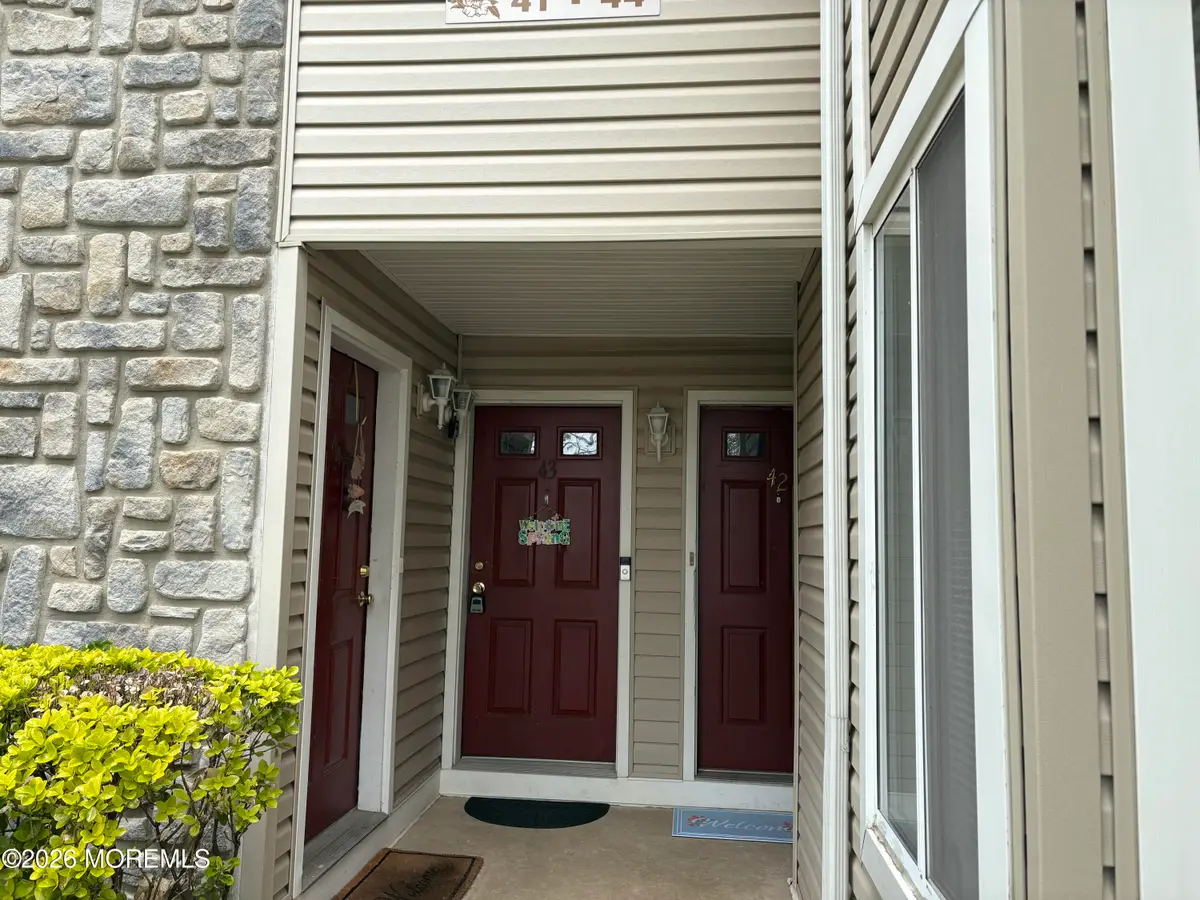 43 Farnham Square #243, Parlin, NJ 08859 - #1