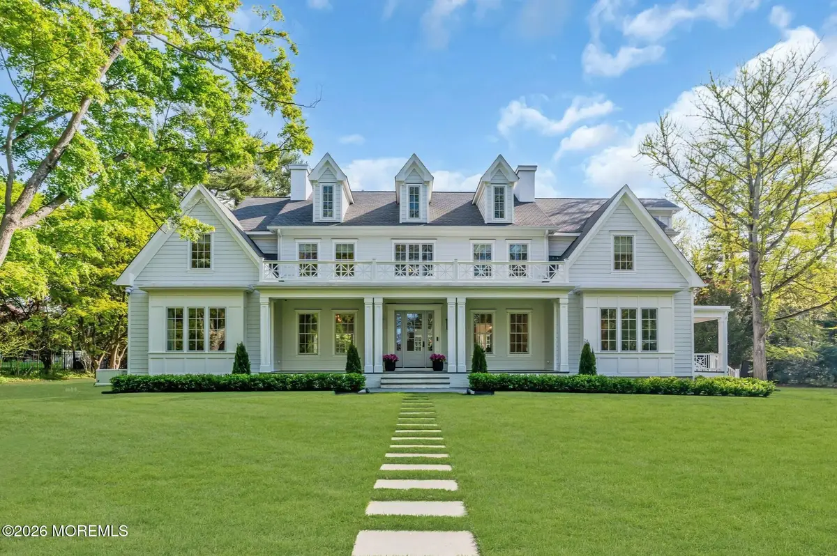 13 Buttonwood Lane, Rumson, NJ 07760 - #1