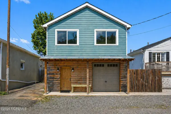 30 2nd Street, Highlands, NJ 07732