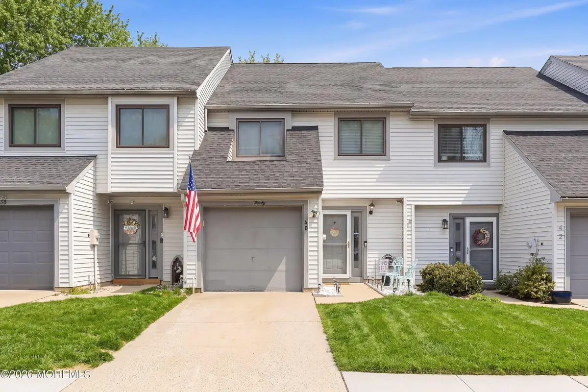 40 Lexington Circle, Matawan, NJ 07747 - #1