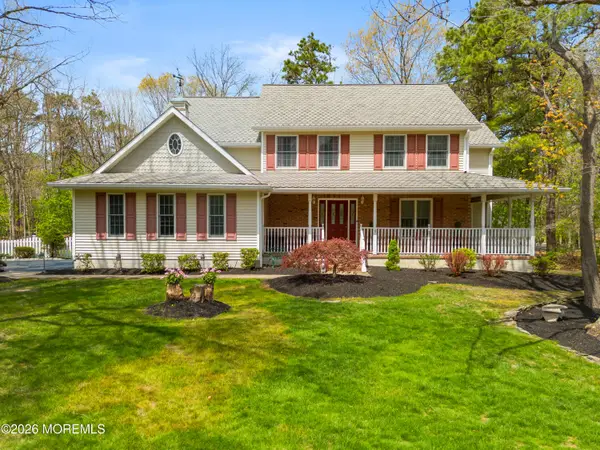 1 Pineview Court, Monroe, NJ 08831