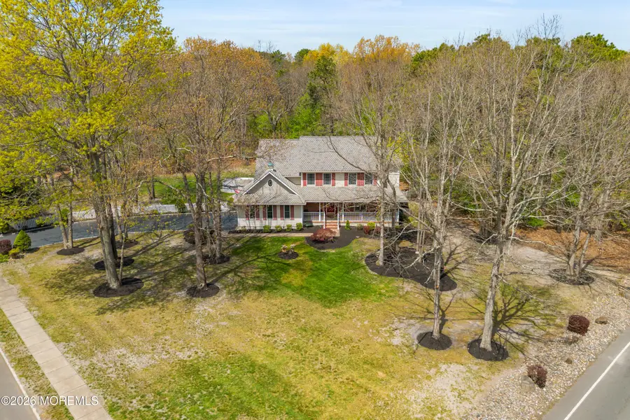 1 Pineview Court, Monroe, NJ 08831 - #2