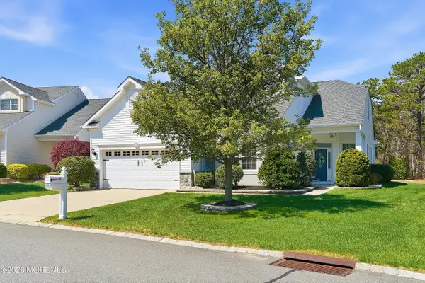 61 Avalon Way, Waretown, NJ 08758