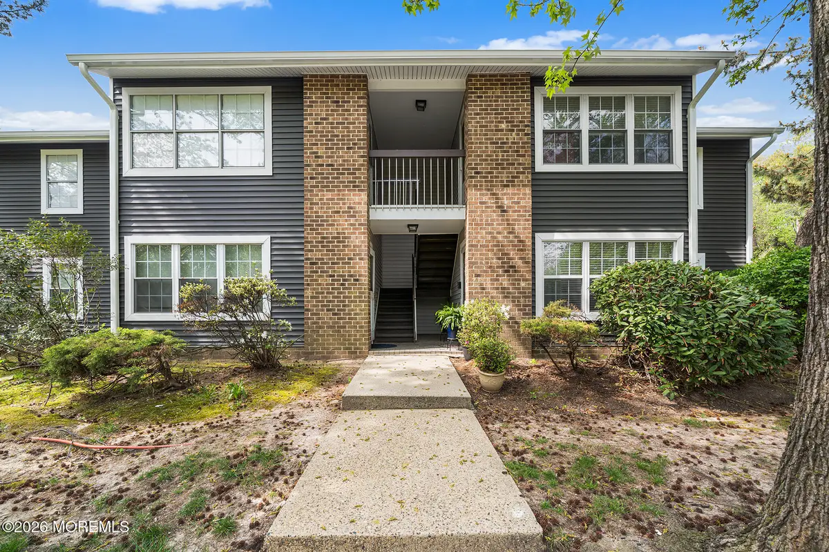 8 Lafayette Court, North Brunswick, NJ 08902 - #1