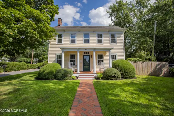 852 River Road, Fair Haven, NJ 07704