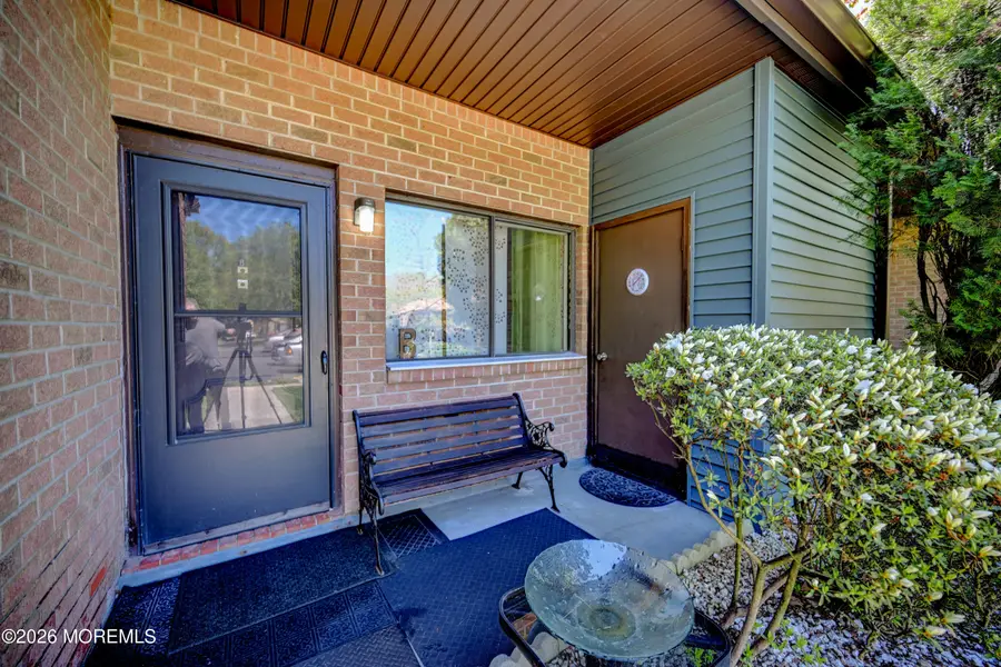 220 Medford Court #B, Manalapan, NJ 07726 - #2
