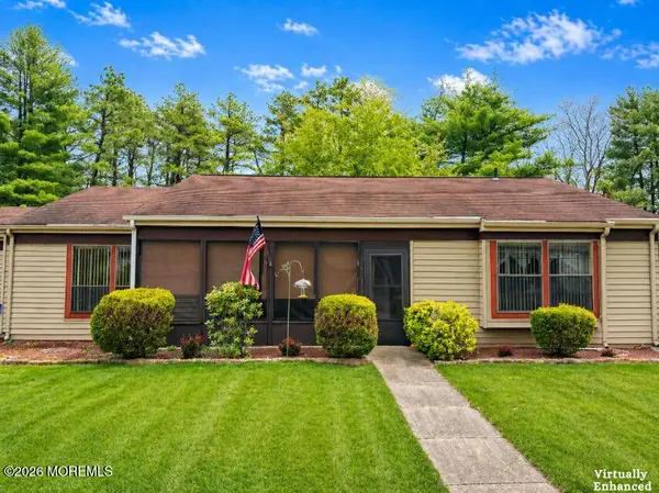 670B Pulham Court, Manchester, NJ 08759