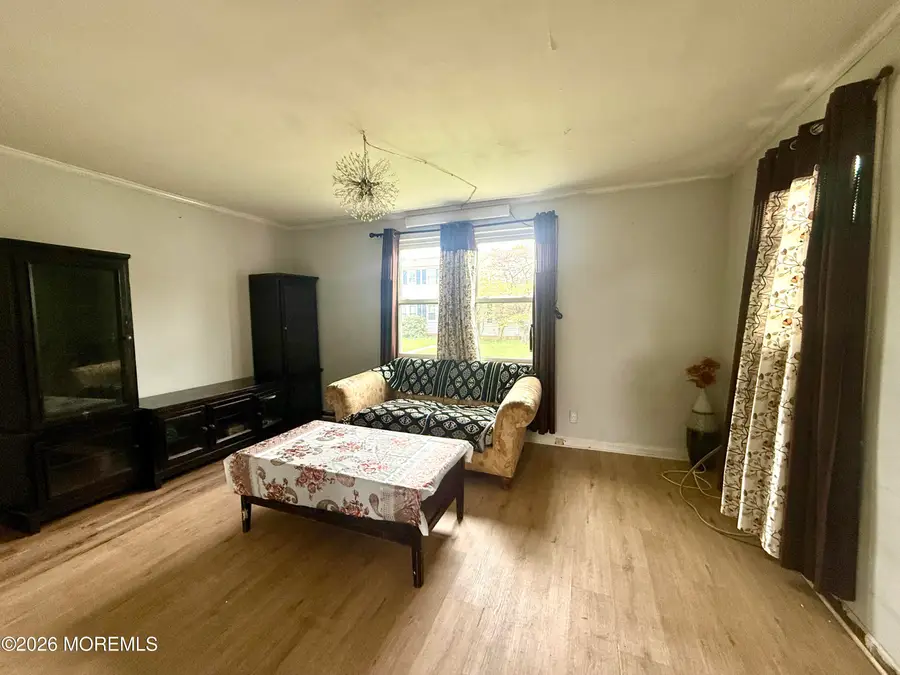 98 Belshaw Avenue, Shrewsbury, NJ 07724 - #2