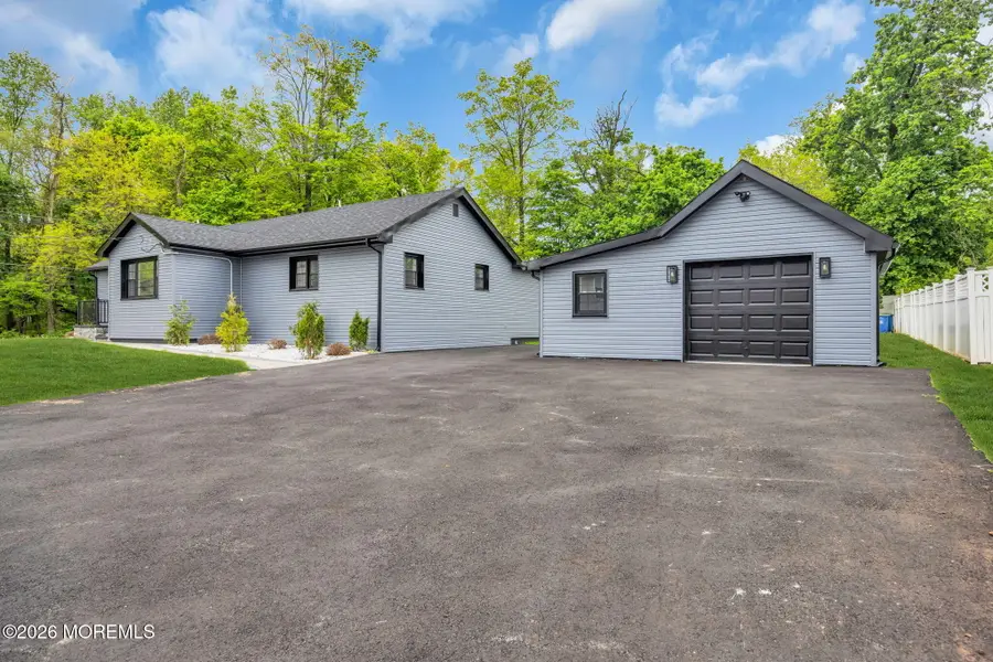 456 Girard Avenue, Franklin, NJ 08873 - #3