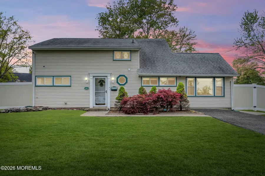47 Southwood Drive, Old Bridge, NJ 08857 - #2