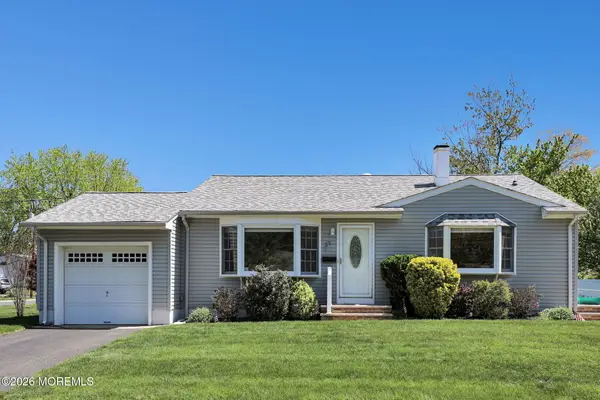 23 Coral Drive, Hazlet, NJ 07730