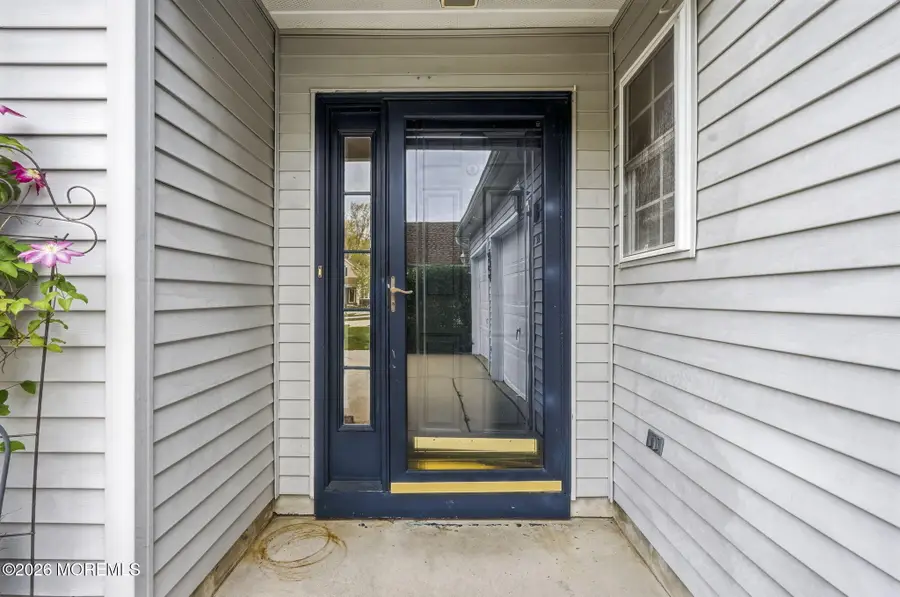 22 Arthur Court, Jackson, NJ 08527 - #3
