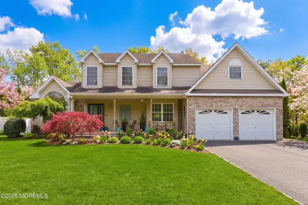 137 Heatherington Court, Lanoka Harbor, NJ 08734