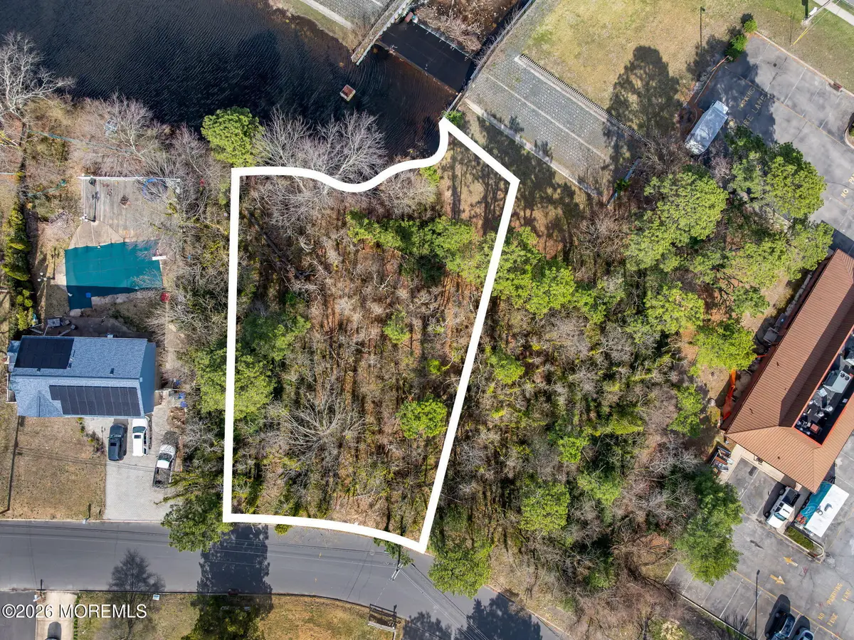 317 Lake Shore Drive, Brick, NJ 08723 - #1