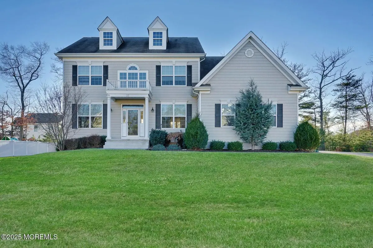 37 Imperial Place, Jackson, NJ 08527 - #1