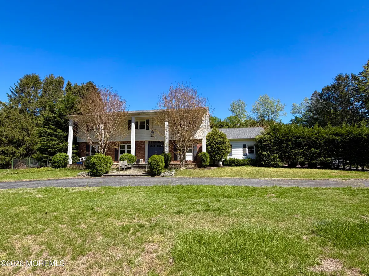 25 Surrey Lane, Wanamassa, NJ 07712 - #1