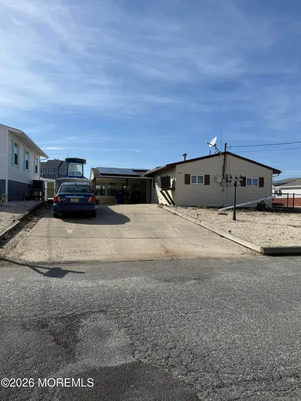 30 Ensign Drive, Little Egg Harbor, NJ 08087