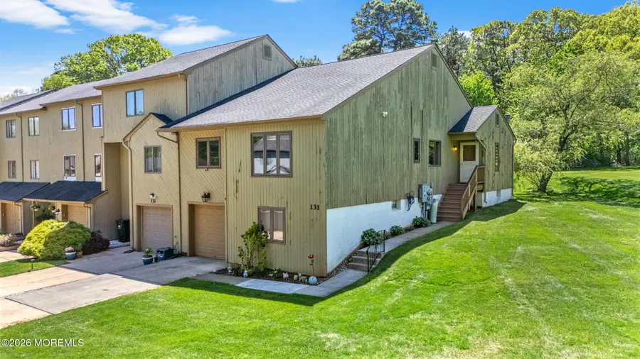 131 Redpine Loop, Old Bridge, NJ 08857 - #3