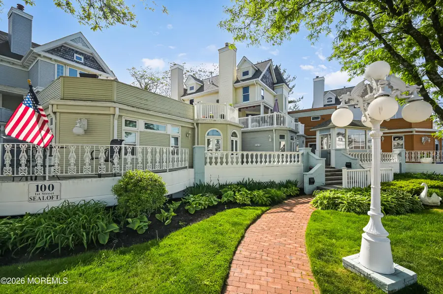 100 1st Street #6, Keyport, NJ 07735 - #2