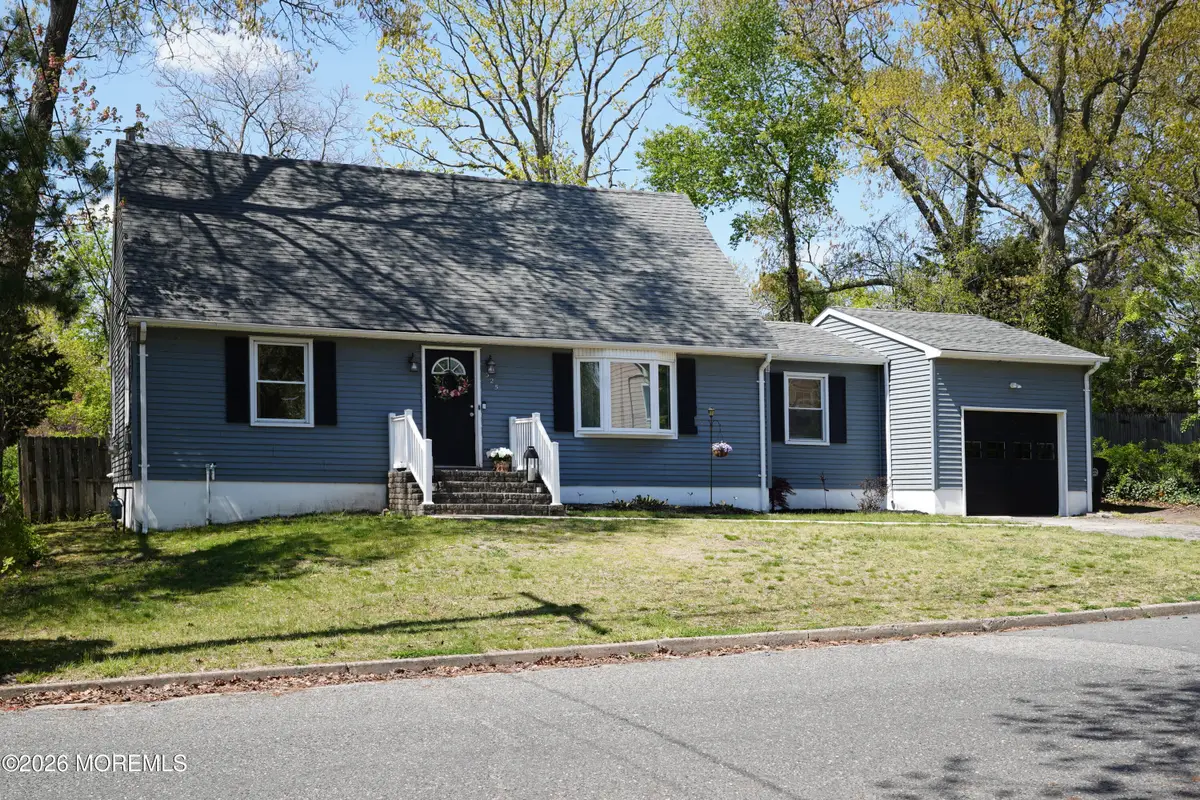 325 18th Avenue, Brick, NJ 08724 - #1