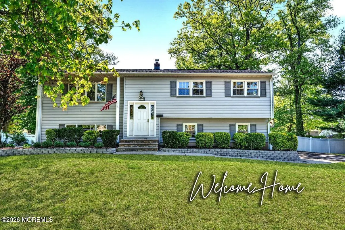 33 Bayberry Lane, New Monmouth, NJ 07748 - #1
