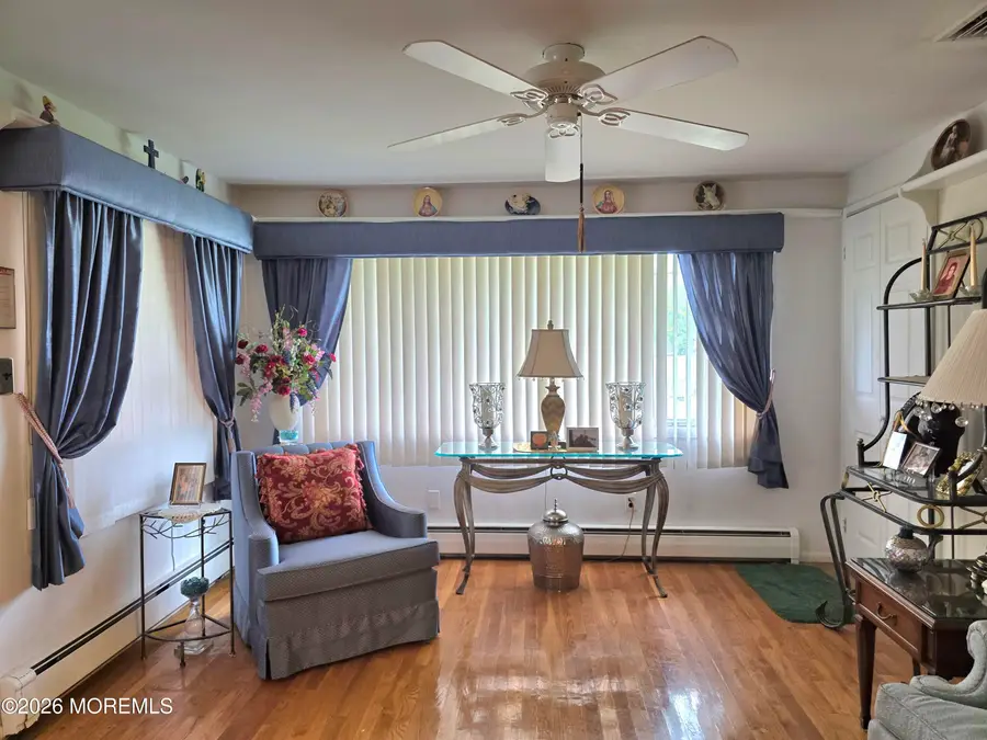 5 West Lake Drive #A, Manchester, NJ 08759 - #2