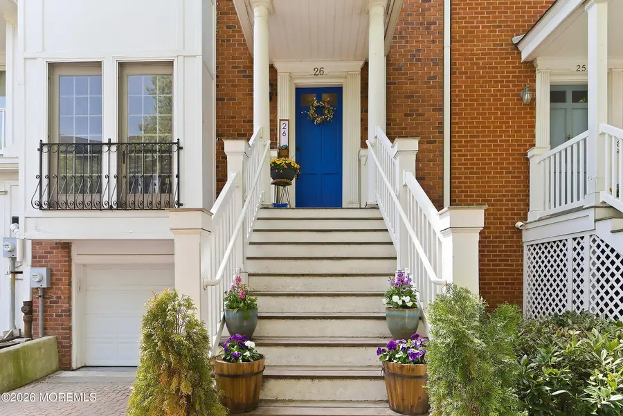 26 Half Moon Isle Isle, Jersey City, NJ 07305 - #2
