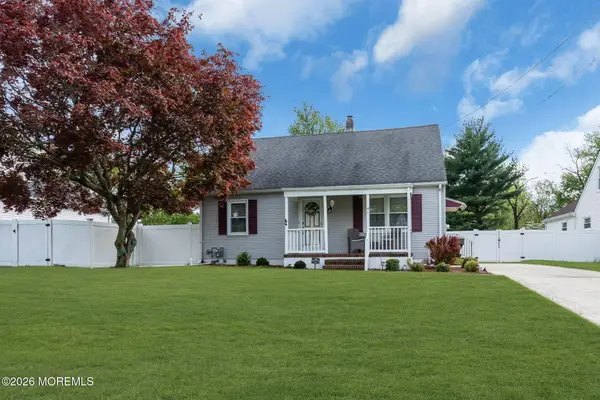 41 Charles Bossert Drive, Bordentown, NJ 08505