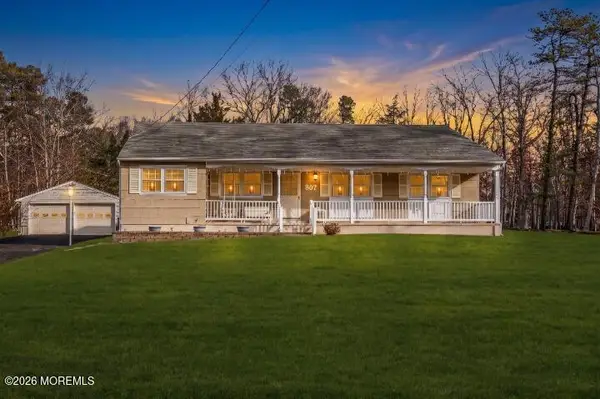 307 Clearstream Road, Jackson, NJ 08527