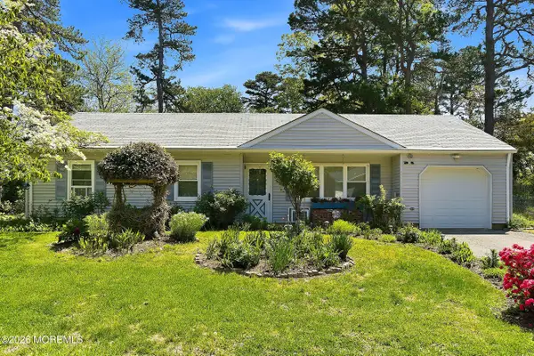 1163 Manor Drive, Lakewood, NJ 08701