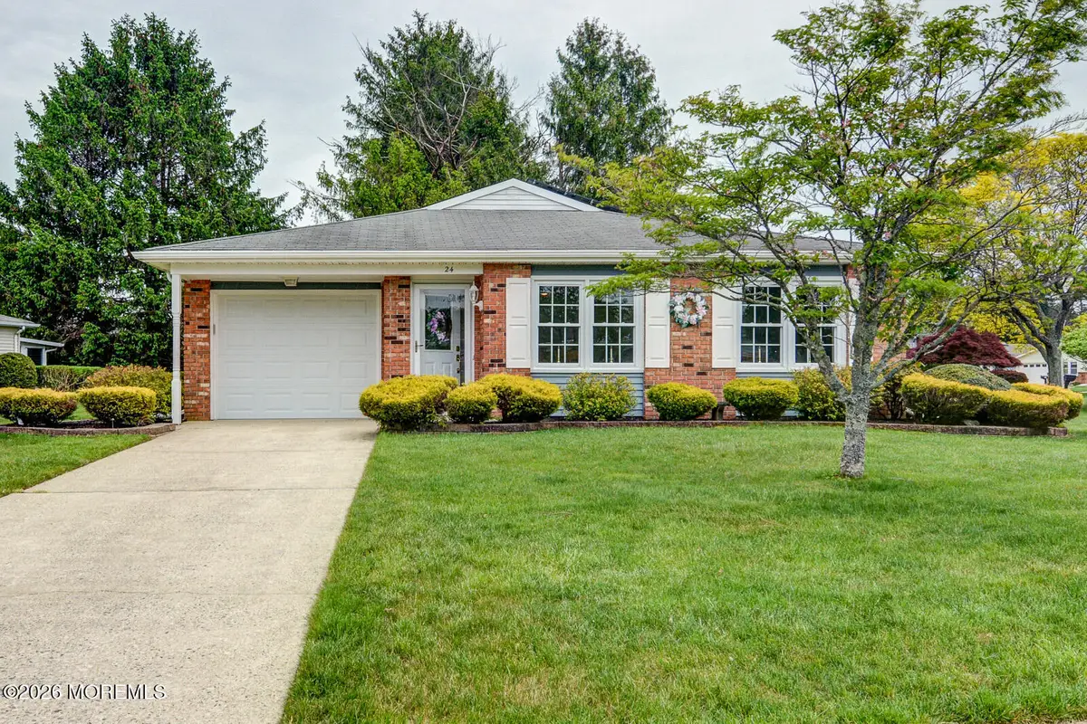 24 Carter Way, Brick, NJ 08723 - #1