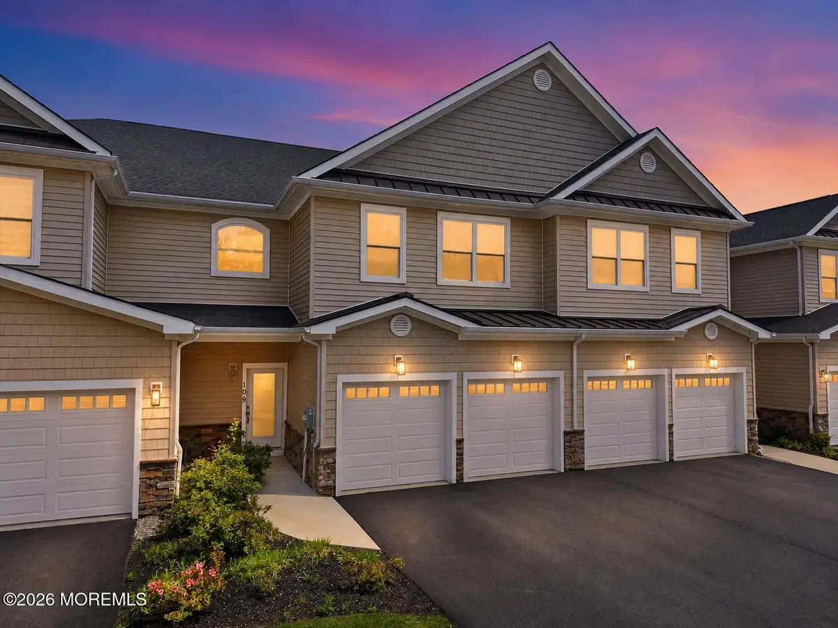 109 Hedgerow Lane, Manalapan, NJ 07726 - #1