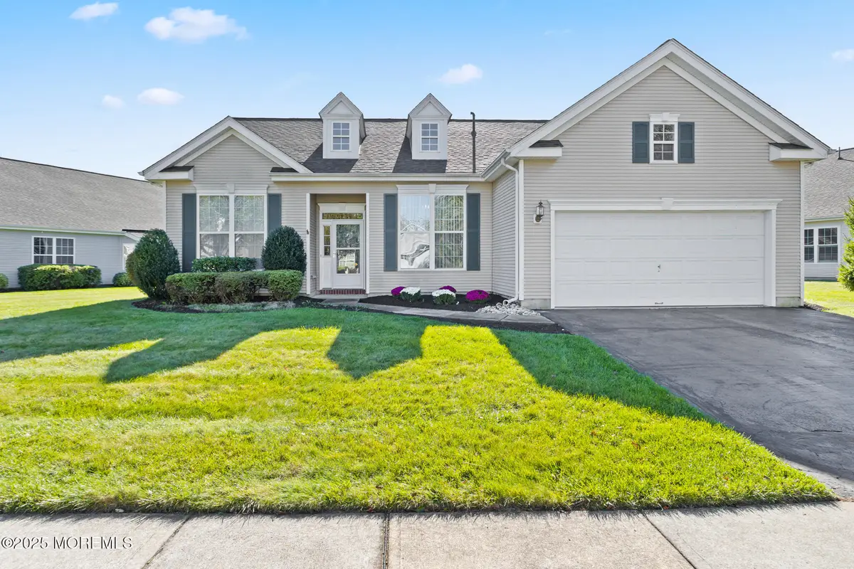 33 Bunker Hill Drive, Allentown, NJ 08501 - #1
