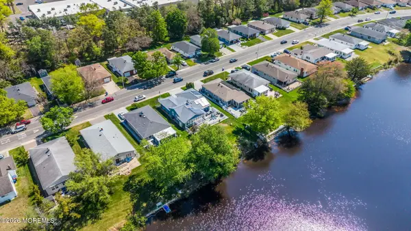 767 Jamaica Boulevard, Toms River, NJ 08757