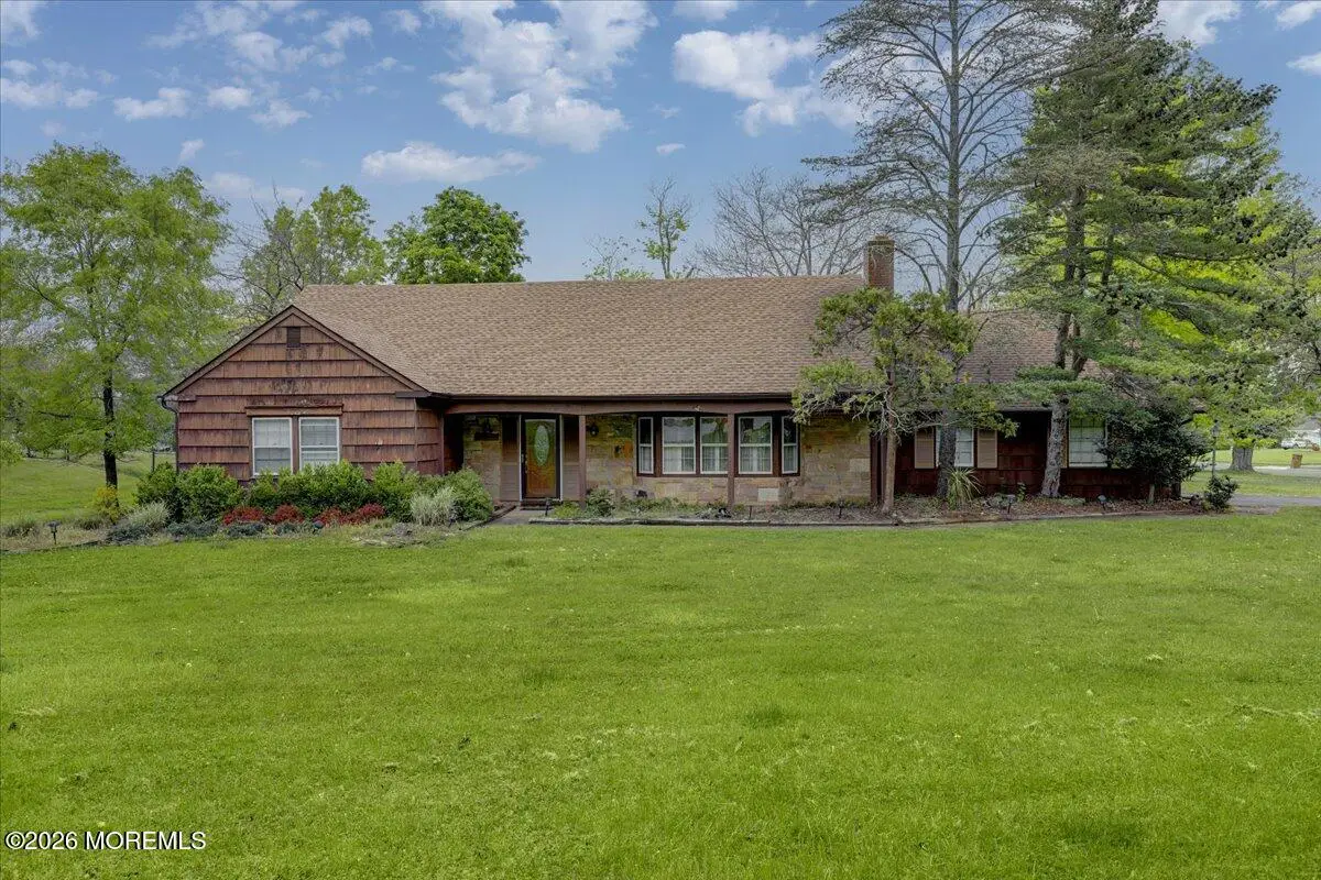 2 Steward Lane, Manalapan, NJ 07726 - #1