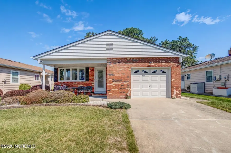6 Speighstown Place, Toms River, NJ 08757 - #2