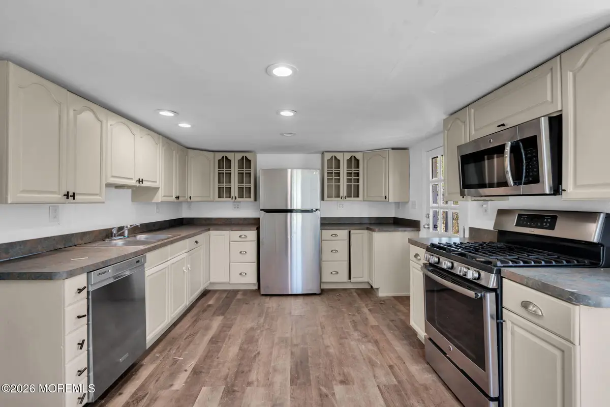 9 Arneytown Hornerstown Road, Upper Freehold, NJ 08501 - #1