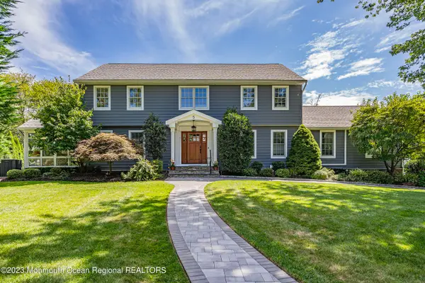 5 Pirates Cove Road, Little Silver, NJ 07739
